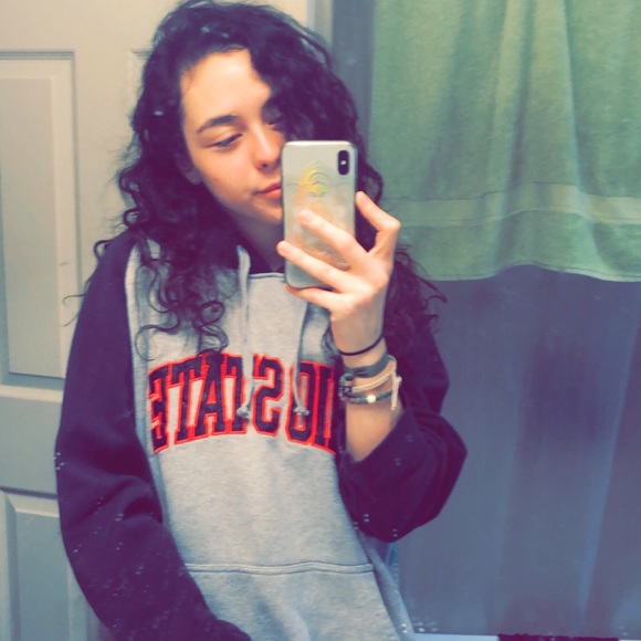 Meet your Posher, Brianna - Picture 1 of 1